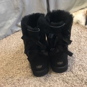 Bailey Bow Uggs